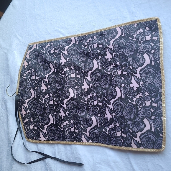 Hello Gorgeous Travel Bag for ALL of your Jewelry - Picture 5 of 8